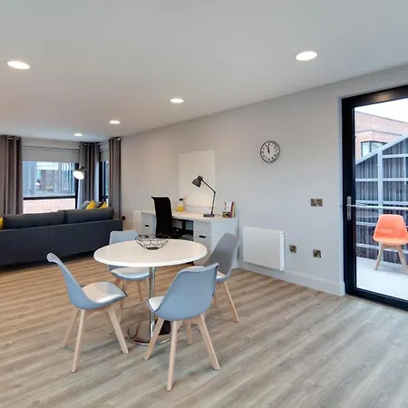 Highfield House Aparthotel